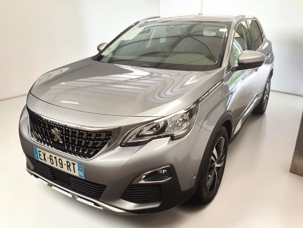 Peugeot 3008 - Photo 1
