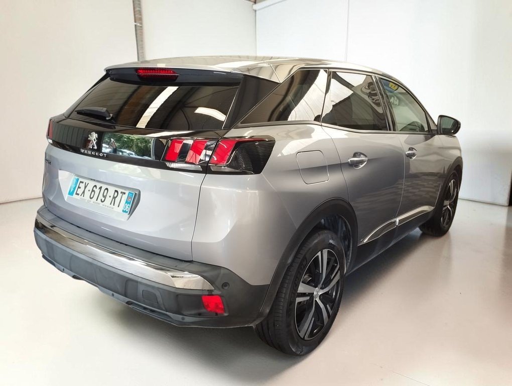 Peugeot 3008 - Photo 2