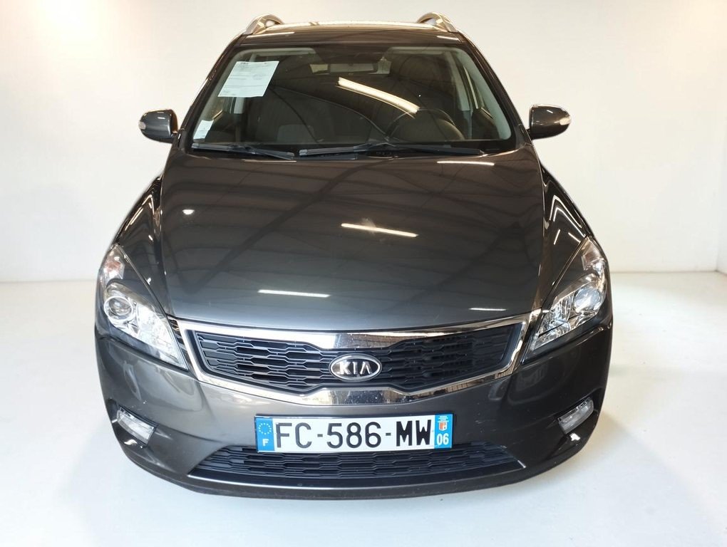 Kia Cee'd_SW - Photo 4