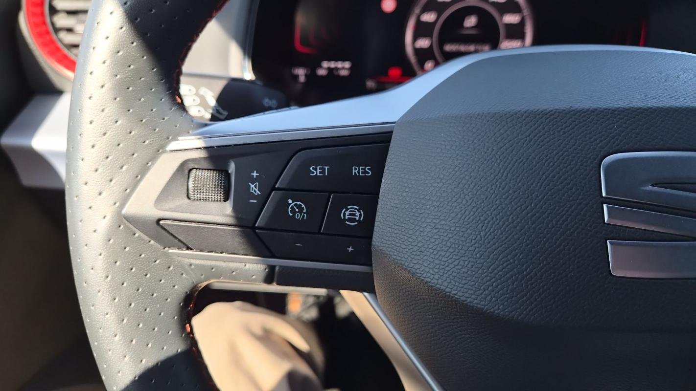 Seat Ibiza - Photo 15
