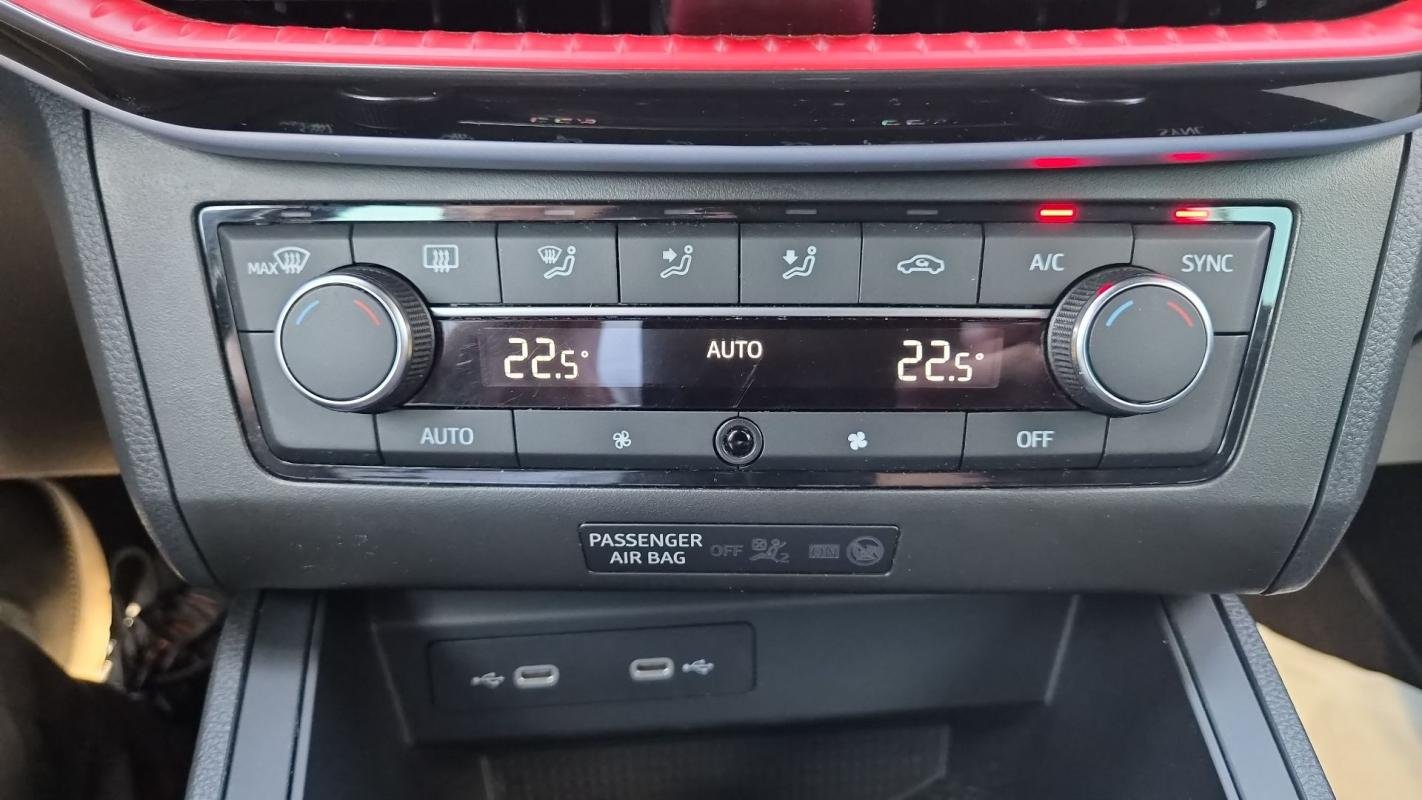 Seat Ibiza - Photo 20