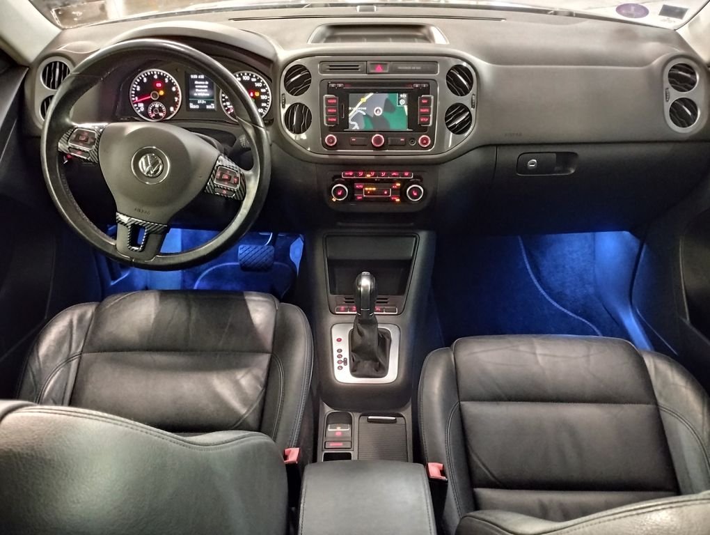 Volkswagen Tiguan - Photo 3