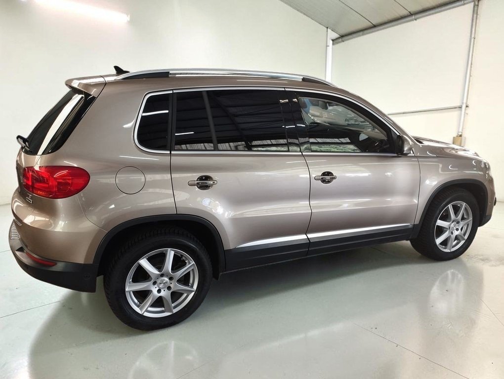 Volkswagen Tiguan - Photo 7