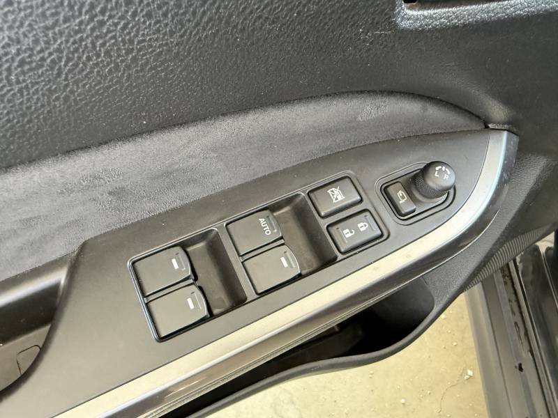 Suzuki Vitara - Photo 16
