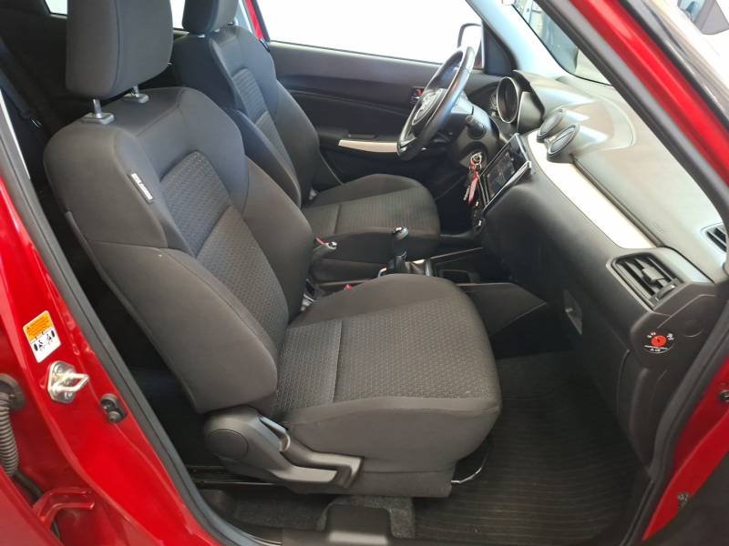 Suzuki Swift - Photo 15