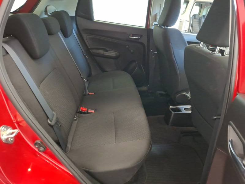 Suzuki Swift - Photo 16