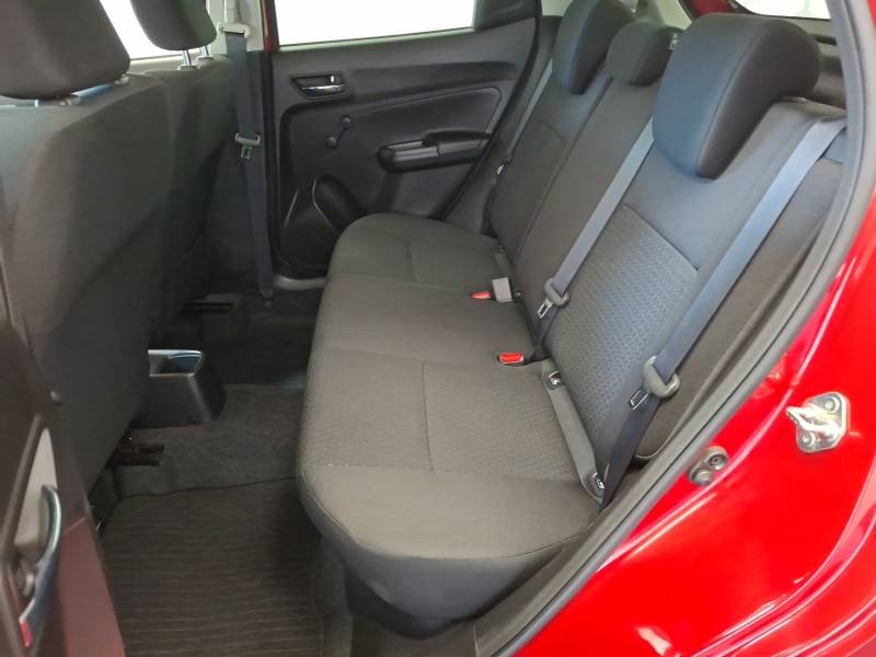 Suzuki Swift - Photo 18