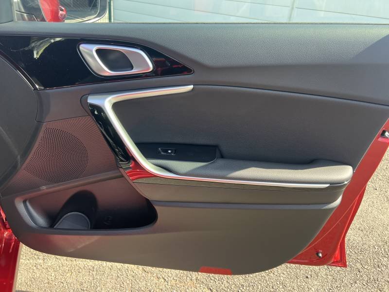 Kia CEED - Photo 13