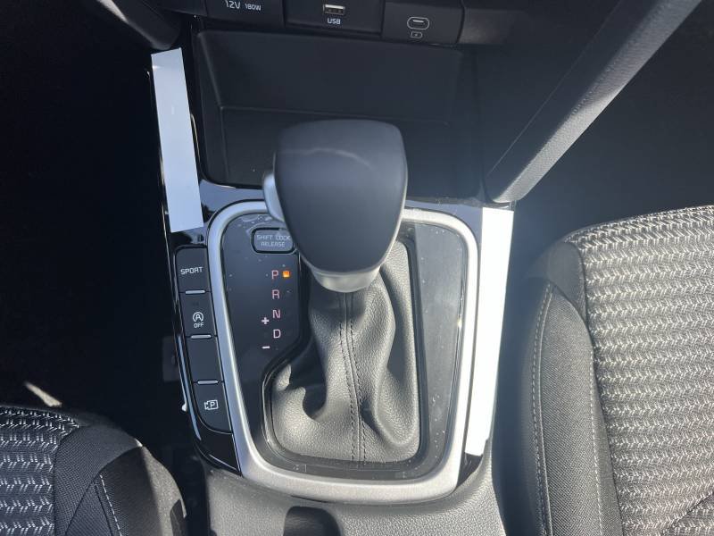 Kia CEED - Photo 28