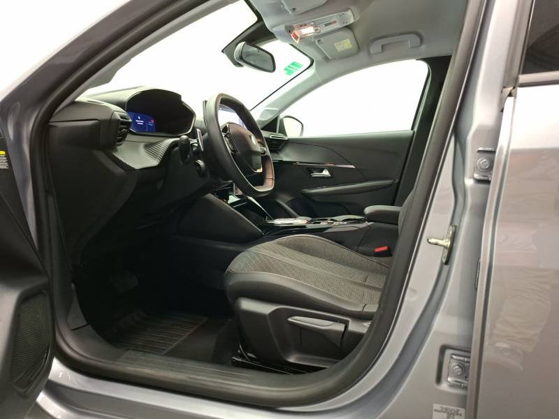 Peugeot 208 - Photo 13
