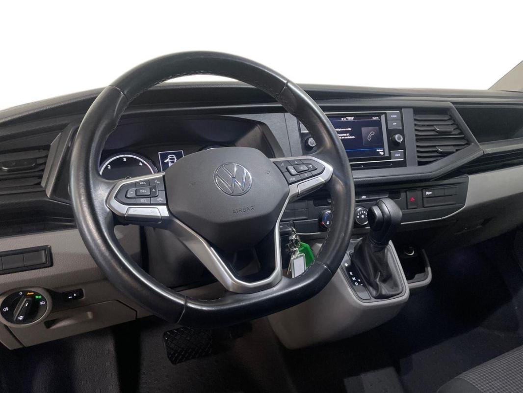 Volkswagen Transporter - Photo 24