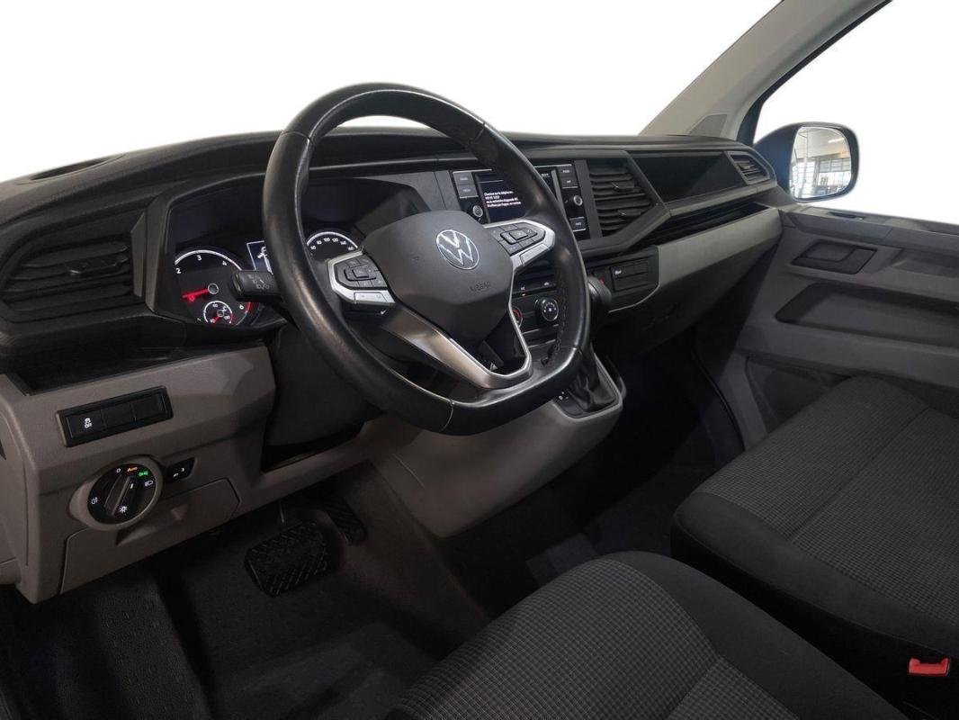 Volkswagen Transporter - Photo 8