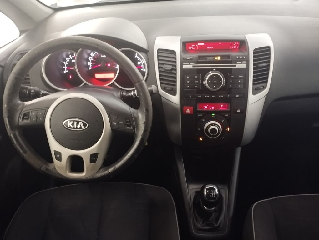 Kia Venga - Photo 3