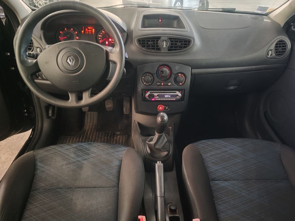 Renault Clio - Photo 3