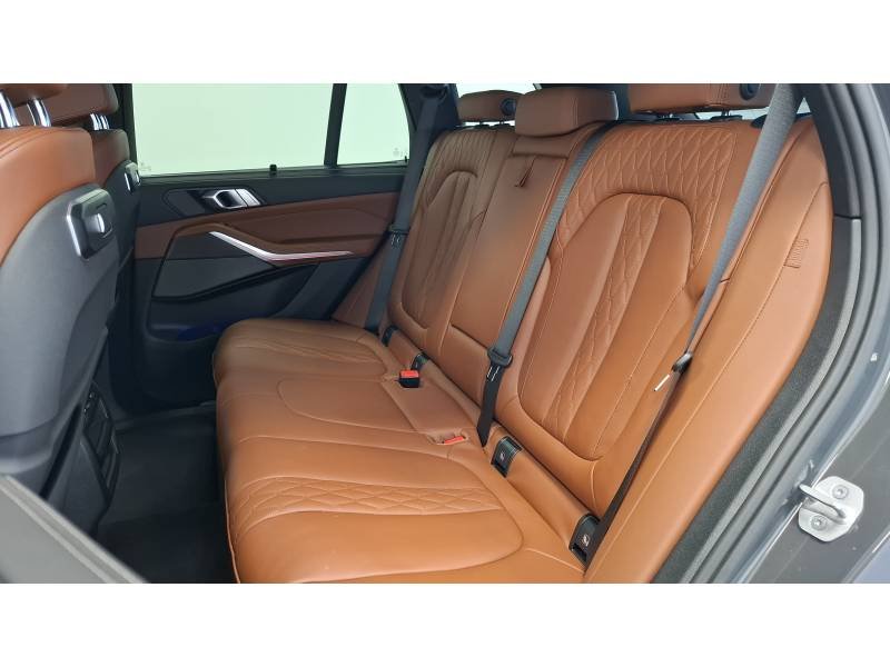 BMW X5 - Photo 28