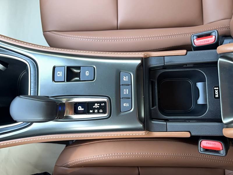 Lexus LBX - Photo 38
