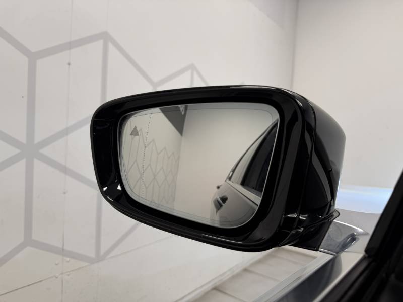 BMW Série 7 - Photo 44