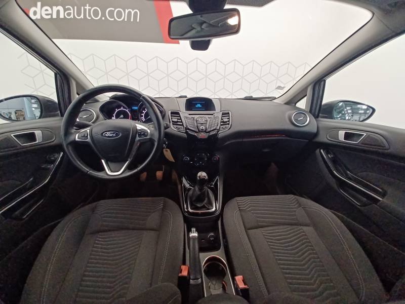 Ford Fiesta - Photo 12
