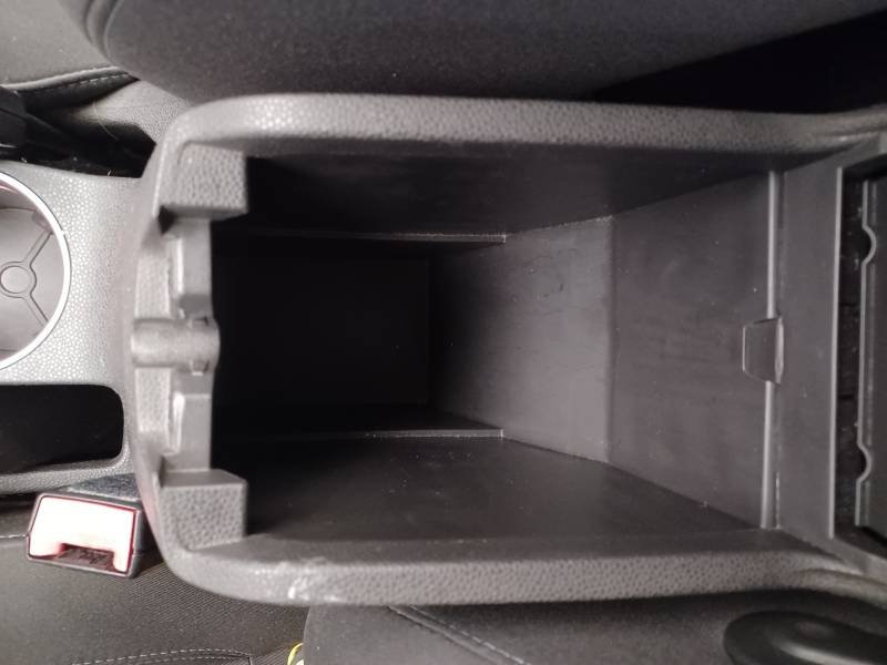 Ford Fiesta - Photo 32