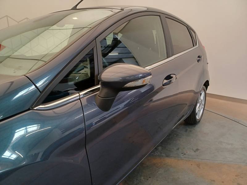 Ford Fiesta - Photo 38