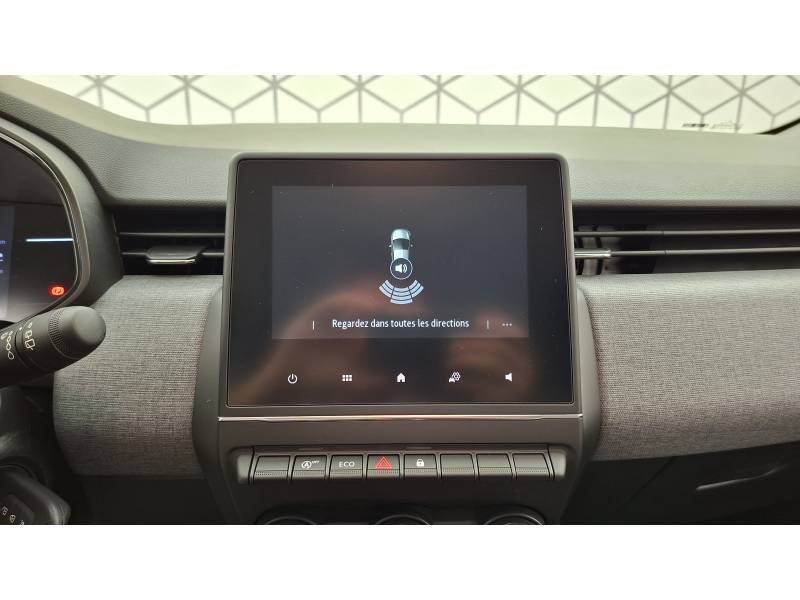 Renault Clio - Photo 16