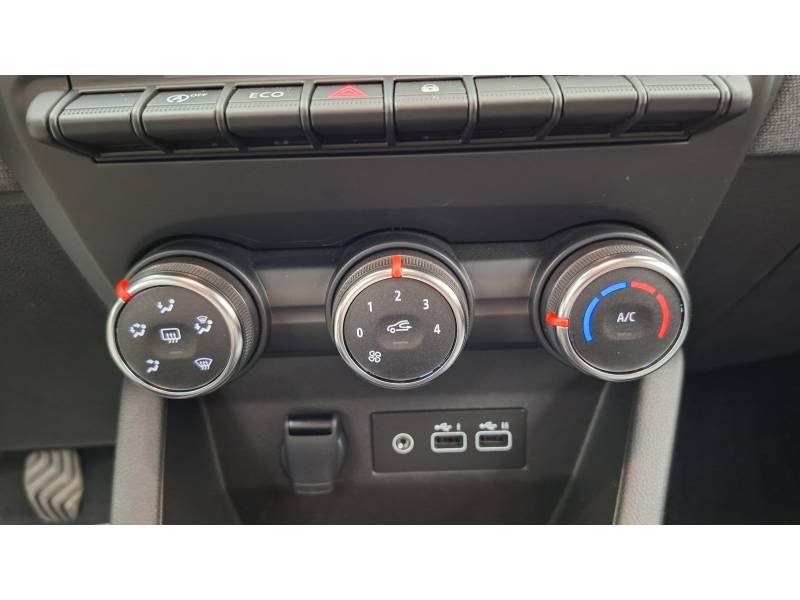 Renault Clio - Photo 20