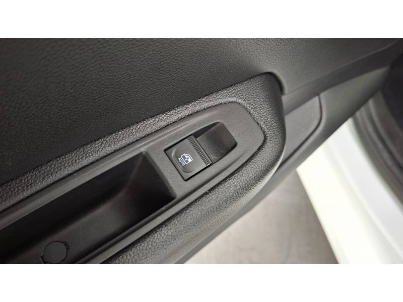 Renault Clio - Photo 32