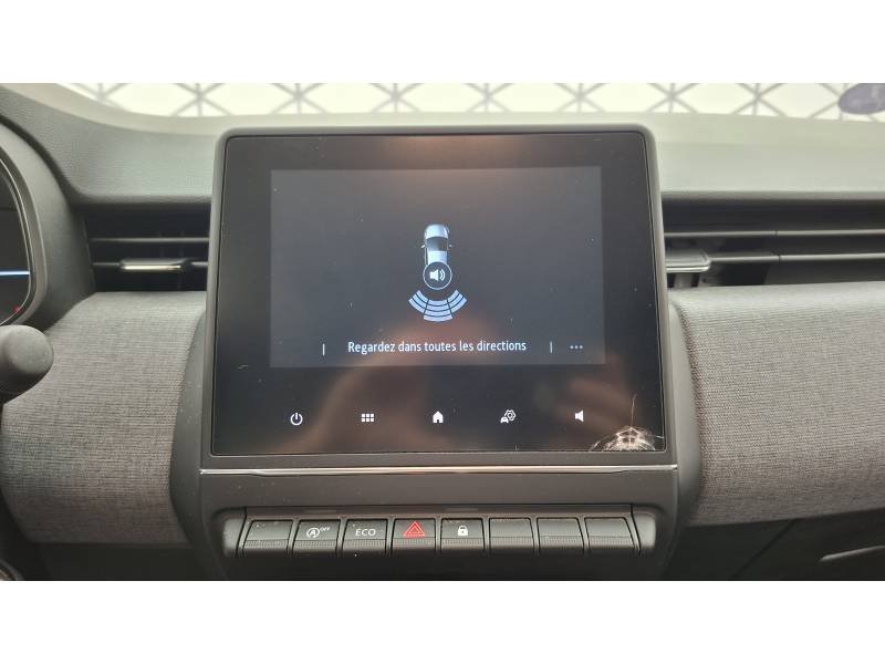 Renault Clio - Photo 16