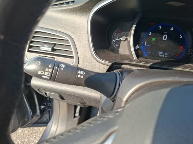 Renault Mégane - Photo 24