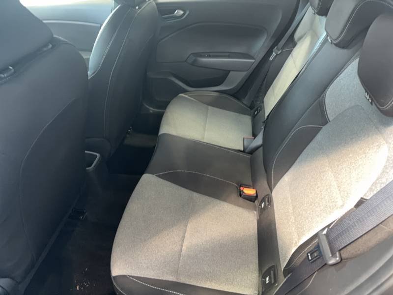 Renault Clio - Photo 18