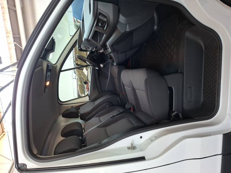 Renault Trafic - Photo 12