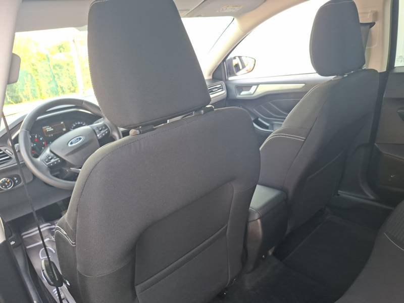 Ford Focus - Photo 27
