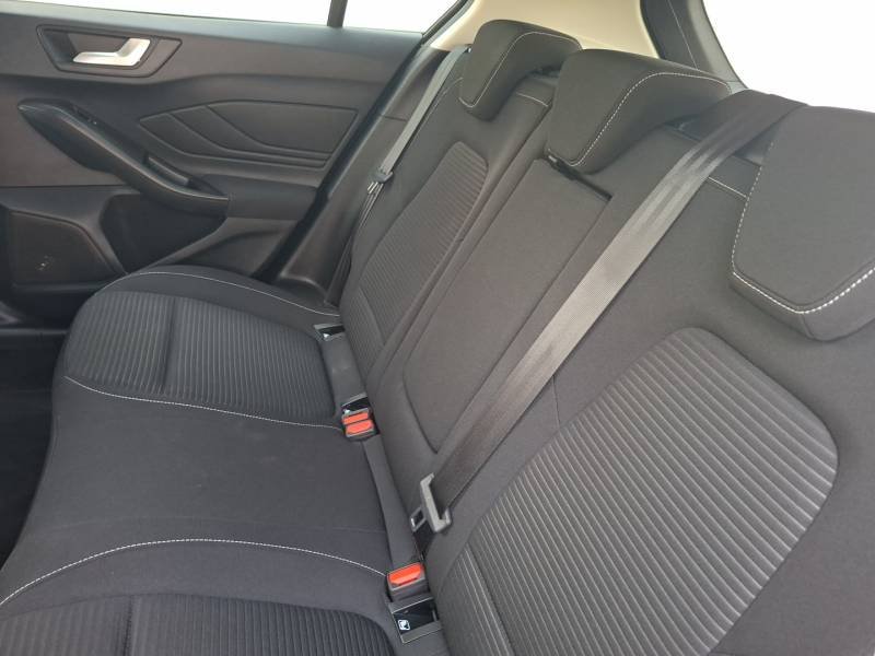 Ford Focus - Photo 28