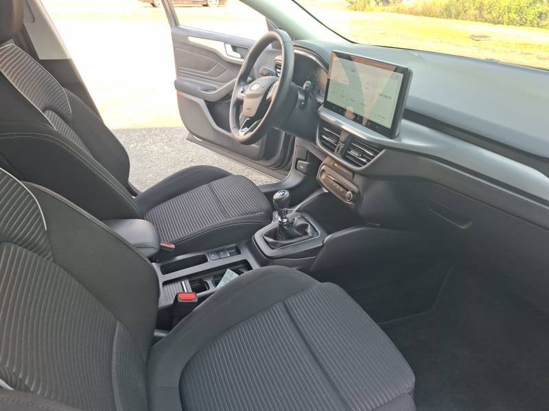 Ford Focus - Photo 33