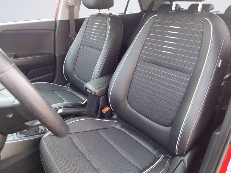 Kia Rio - Photo 12