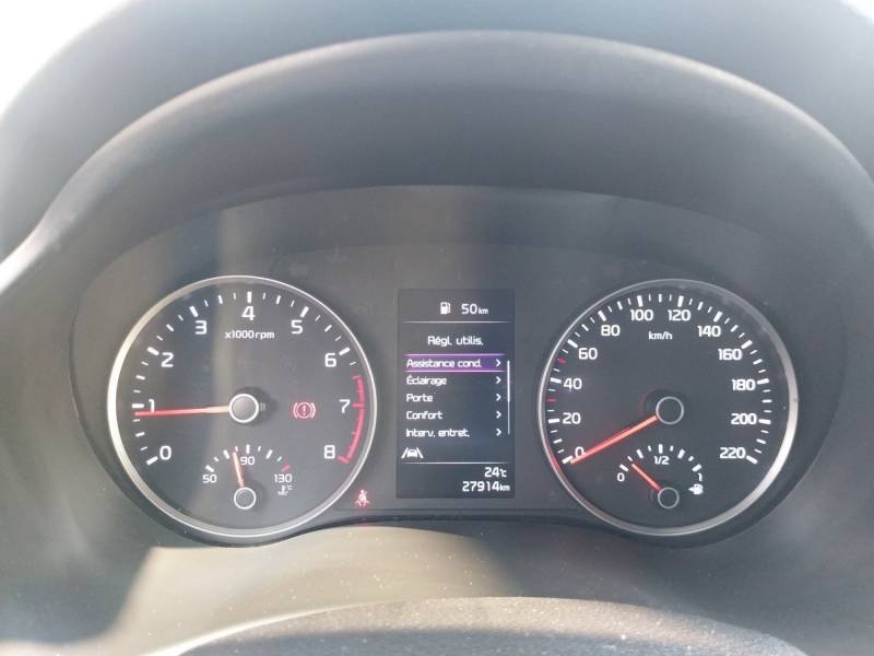 Kia Rio - Photo 16