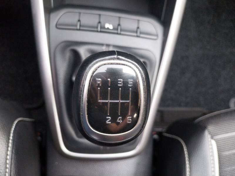 Kia Rio - Photo 21