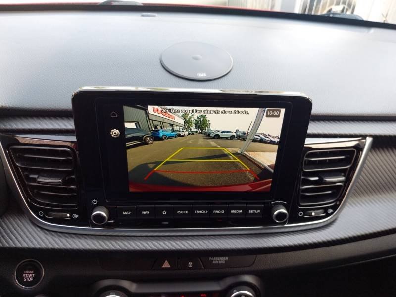 Kia Rio - Photo 25