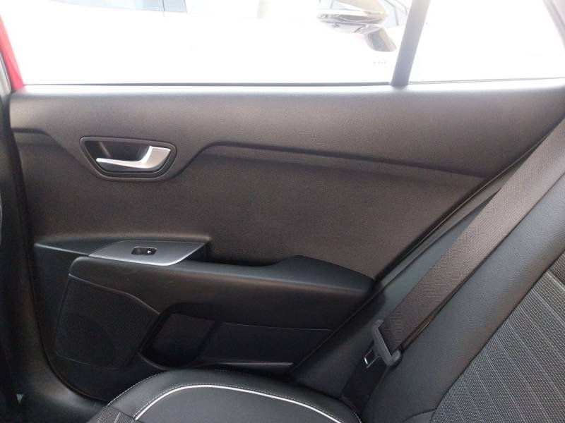 Kia Rio - Photo 41