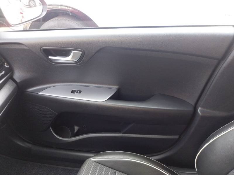 Kia Rio - Photo 43
