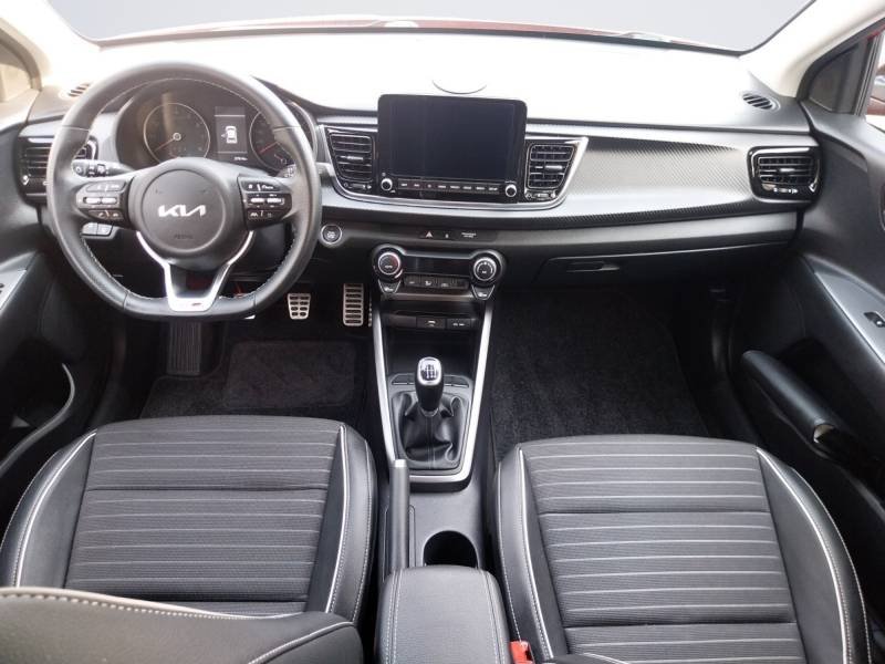 Kia Rio - Photo 9