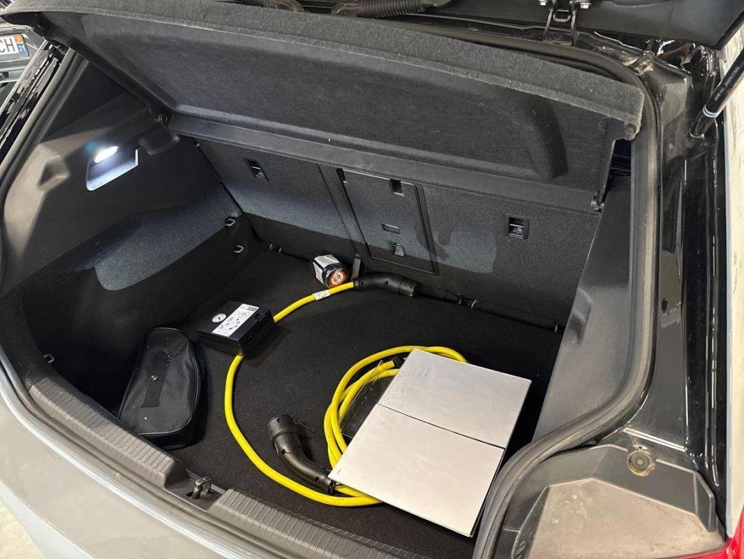 Volkswagen ID.3 - Photo 32