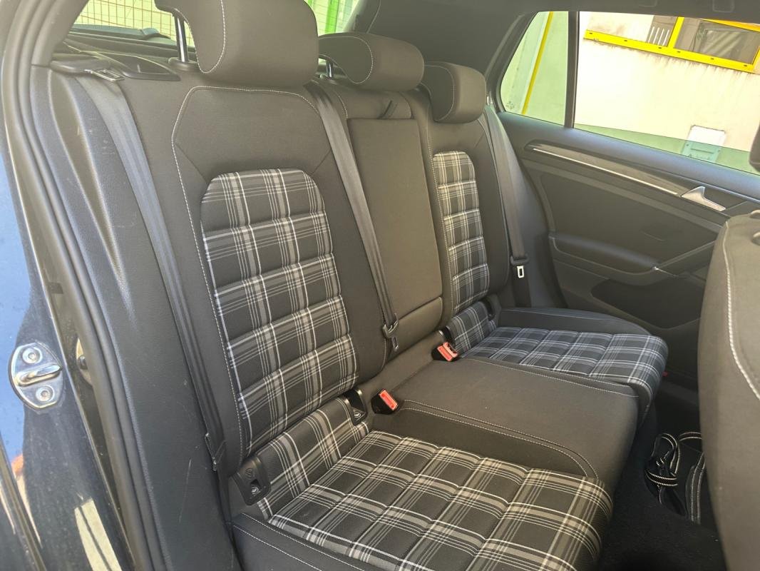 Volkswagen Golf - Photo 16