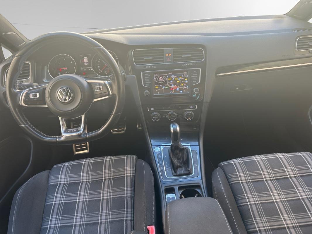 Volkswagen Golf - Photo 10