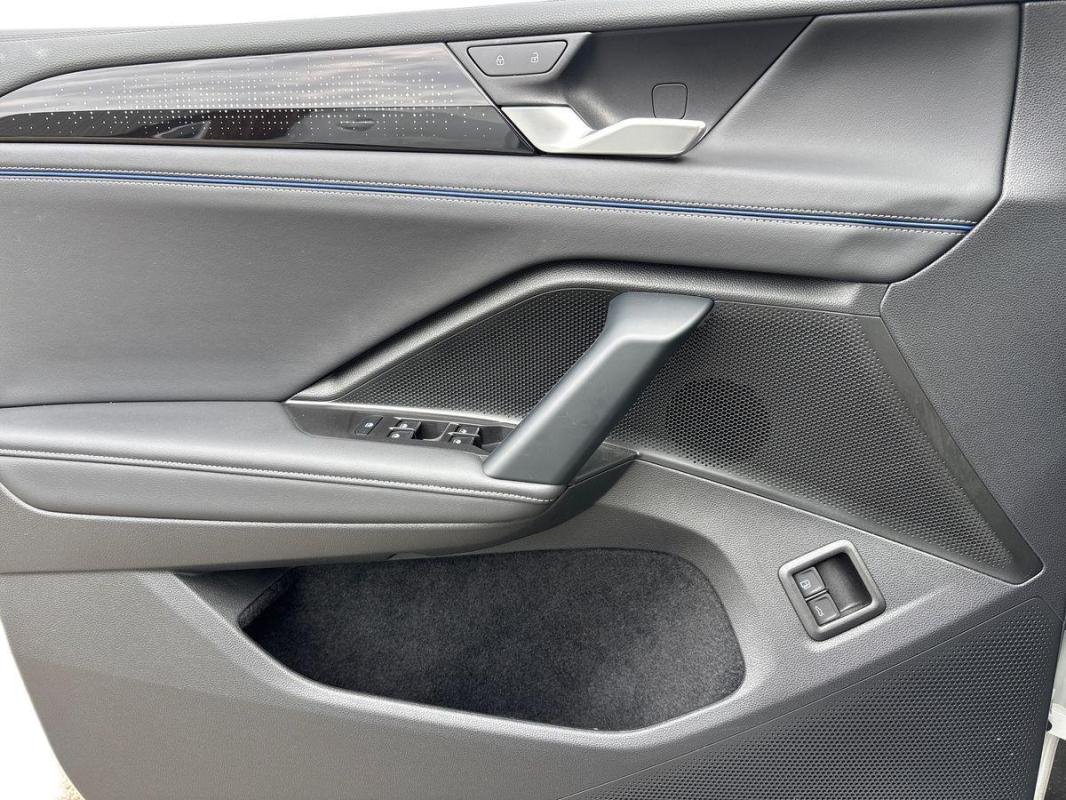 Volkswagen Tiguan - Photo 15