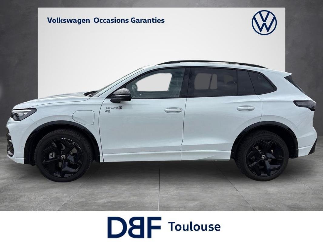 Volkswagen Tiguan - Photo 2