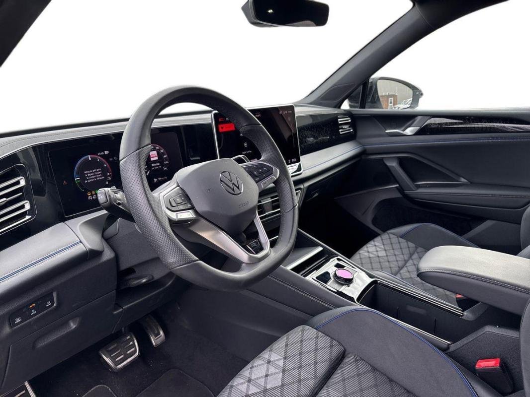 Volkswagen Tiguan - Photo 9