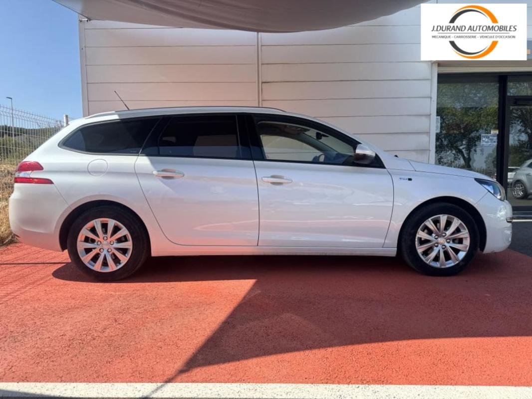 Peugeot 308 SW - Photo 4