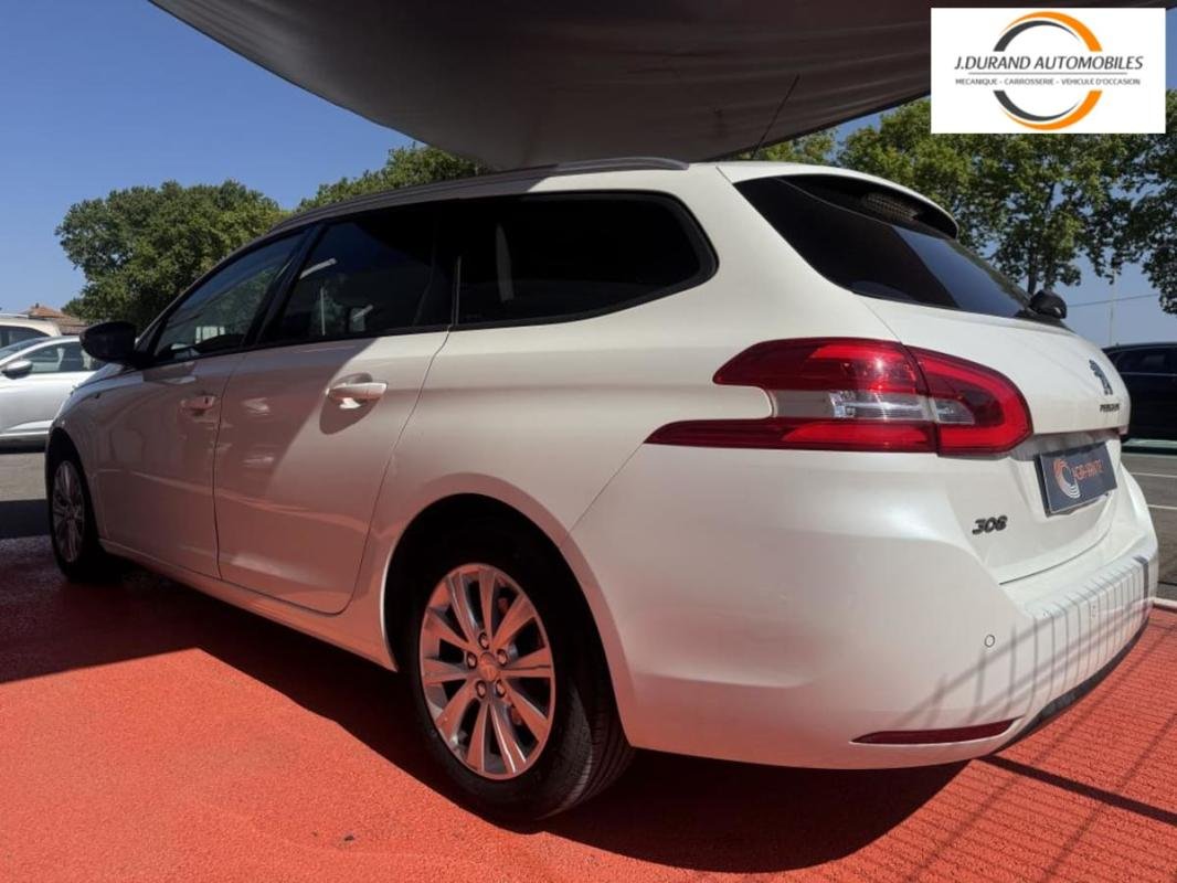 Peugeot 308 SW - Photo 6