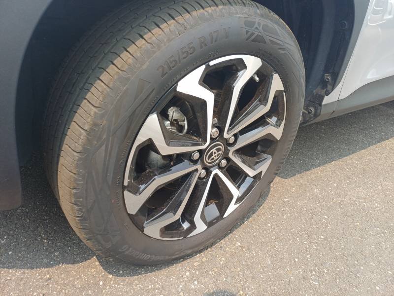 Toyota Yaris - Photo 9
